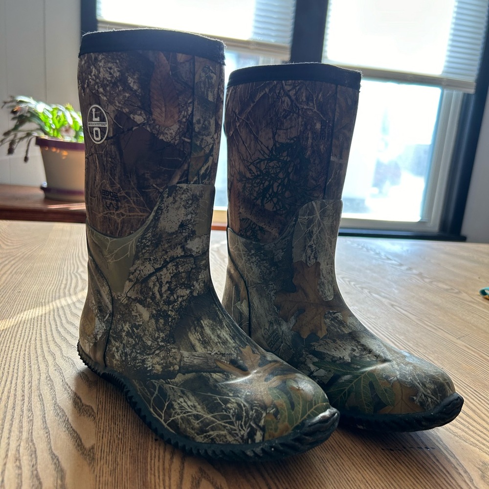 Lincoln Outfitters Kid's Champ Neo II Boots Realtree Edge Camo. Size: 2